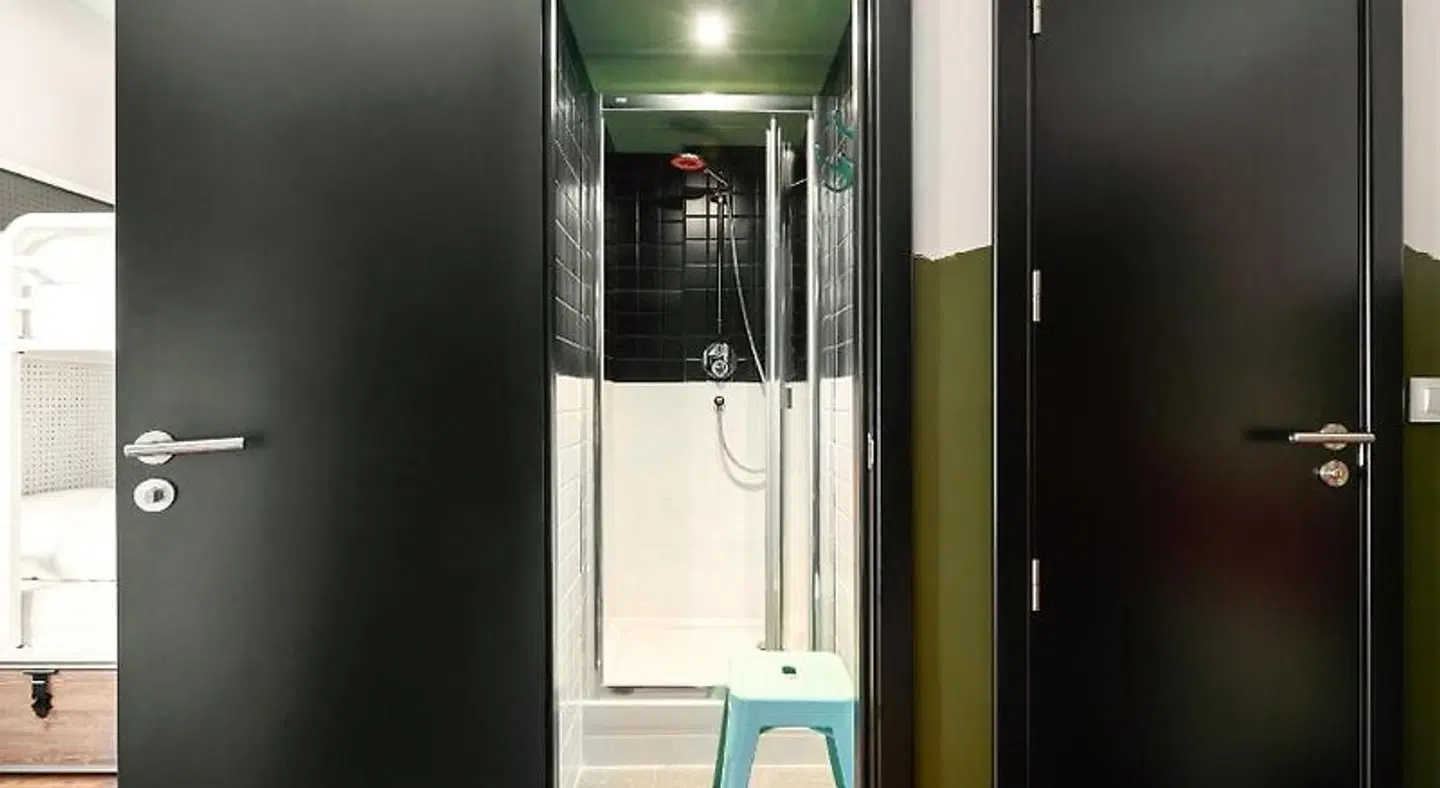 Generator Madrid Badezimmer