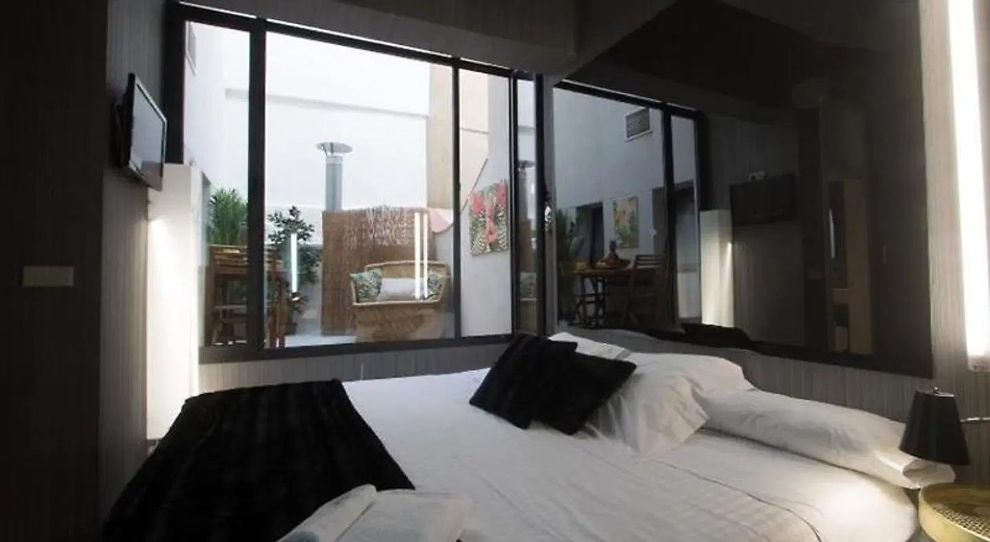 Cosy Rooms Embajador ROOM_EXAMPLE