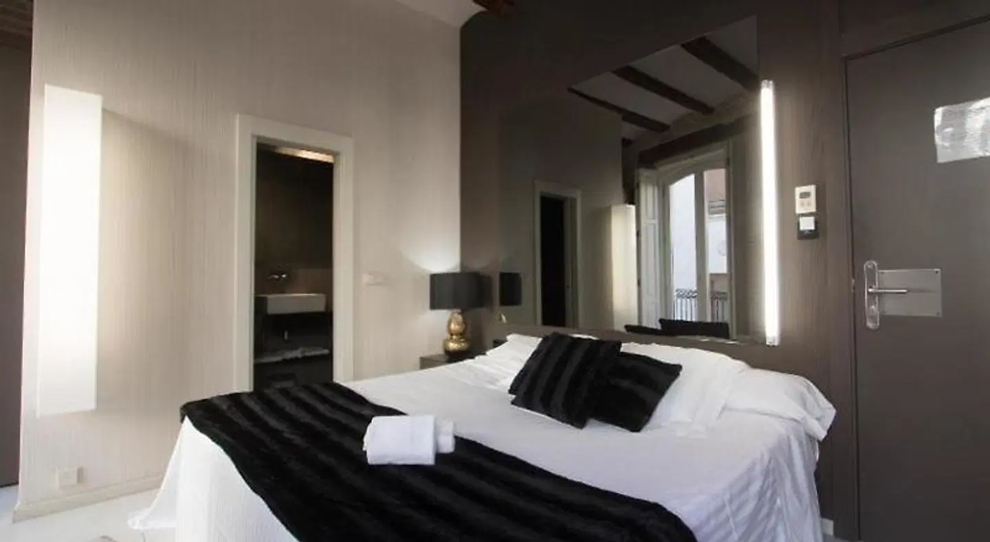 Cosy Rooms Embajador ROOM_EXAMPLE