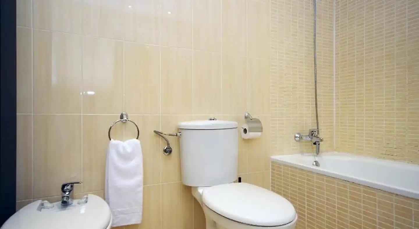 Flatsforyou Port Design Badezimmer