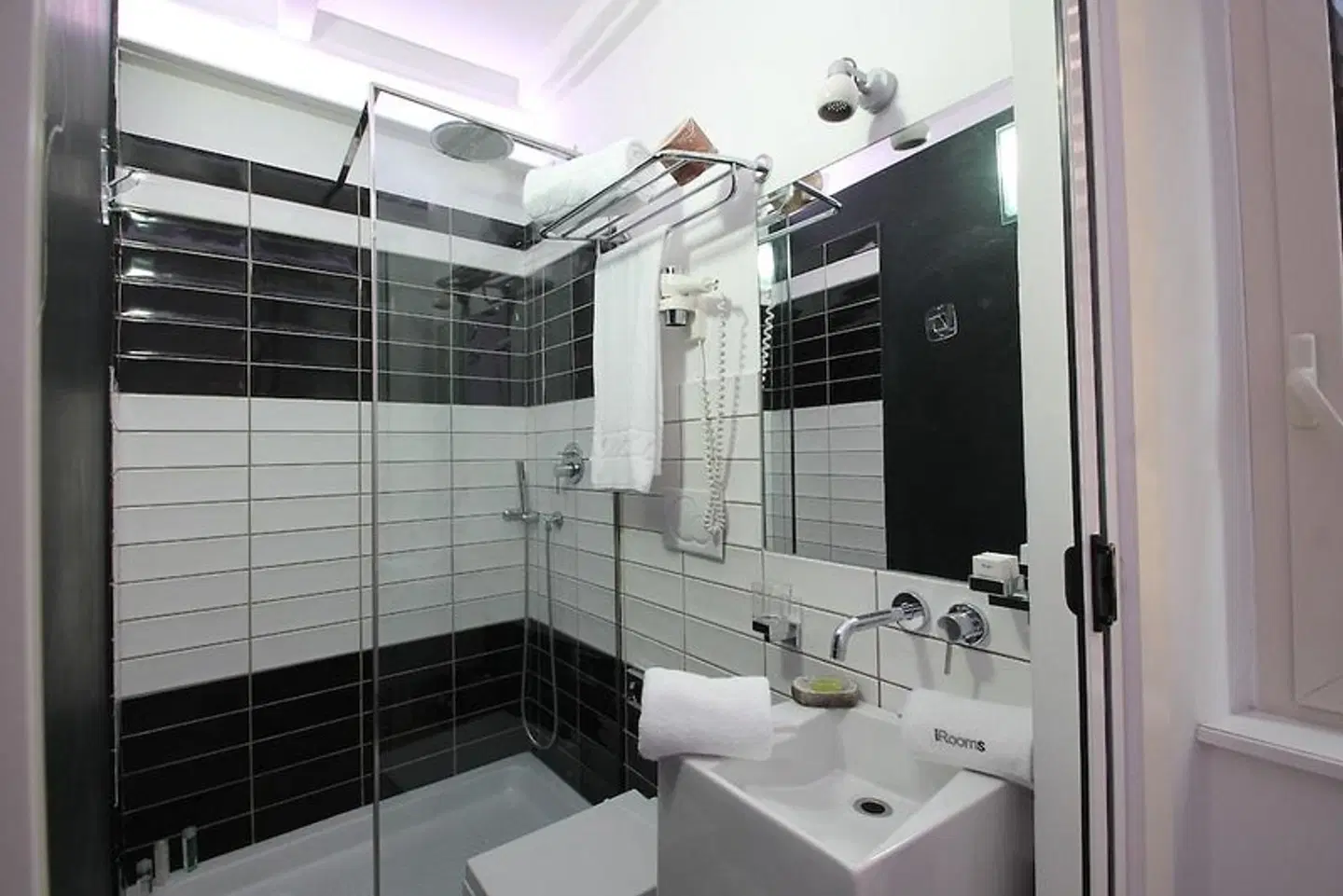 iRooms - Spanish Steps Badezimmer