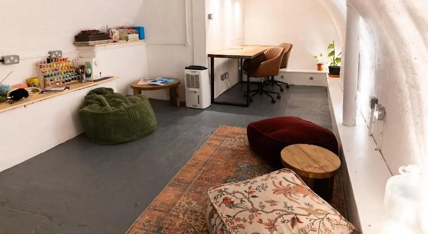 Bath Backpackers Hostel ROOM_EXAMPLE