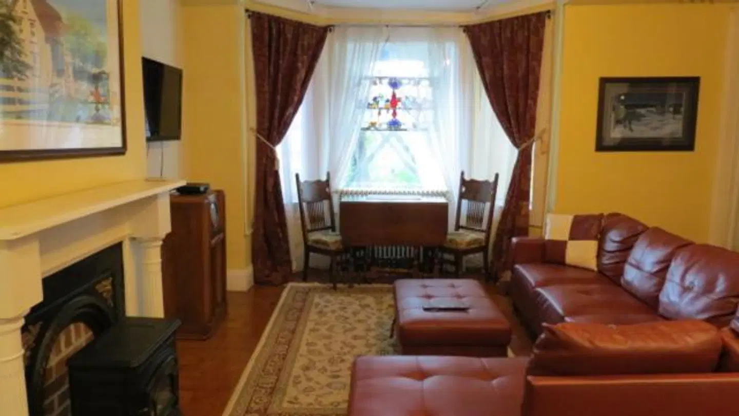 The Roses Heritage Inn ROOM_EXAMPLE