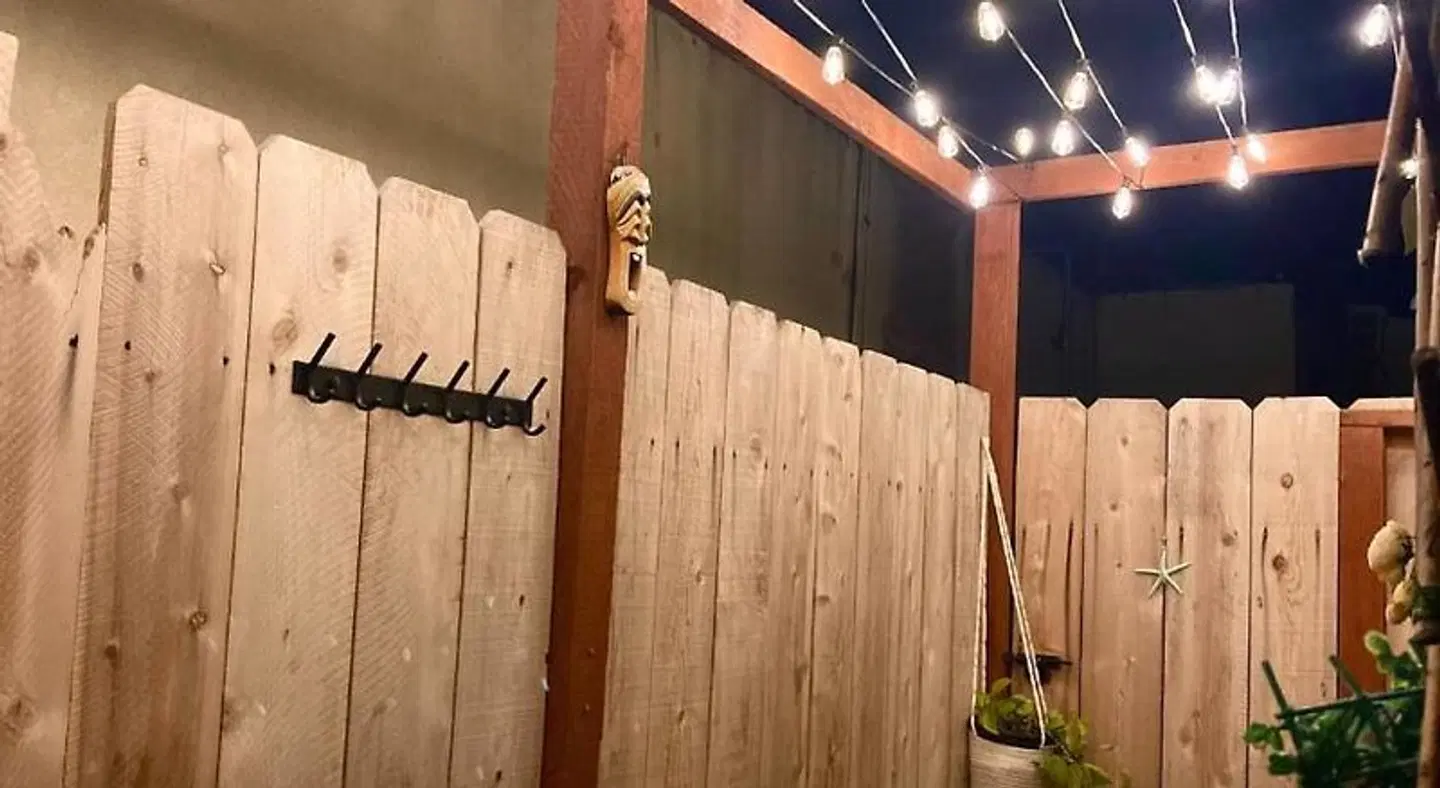 ITH Mission Beach Backpacker Hostel EXTERIOR