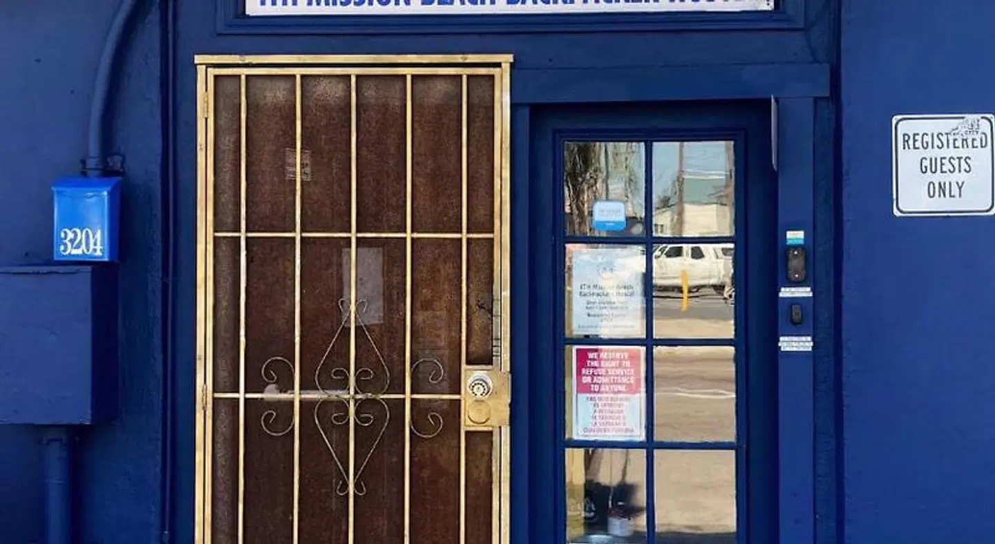 ITH Mission Beach Backpacker Hostel EXTERIOR