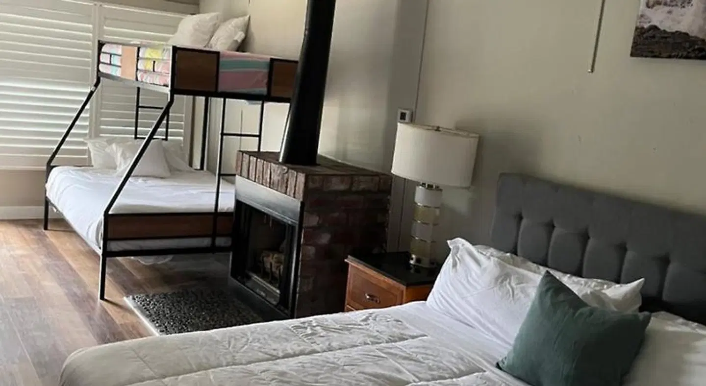 Omeo Suite - Big Bear ROOM_EXAMPLE