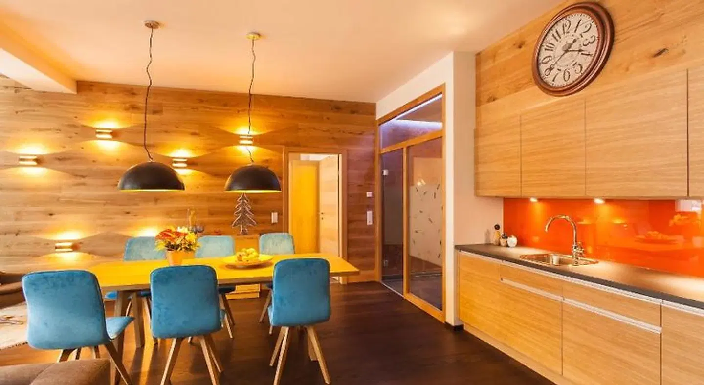 Lederer's living ROOM_EXAMPLE