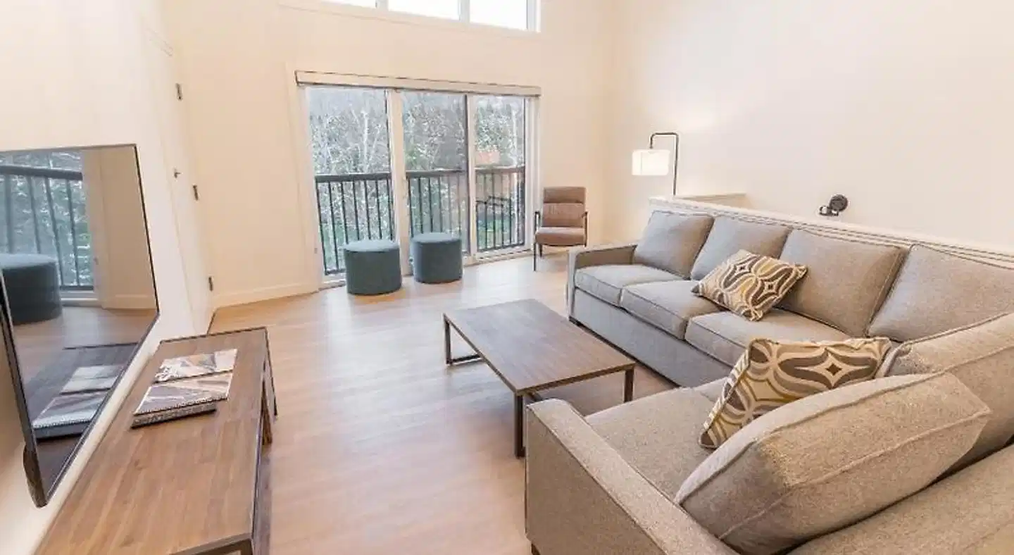 Basecamp Resorts Revelstoke Wohnbeispiel