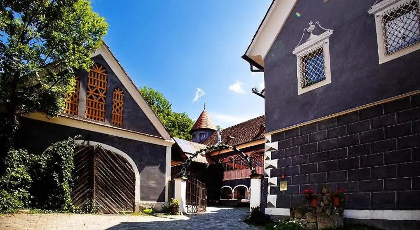 Steirisch Ursprung Aussenansicht