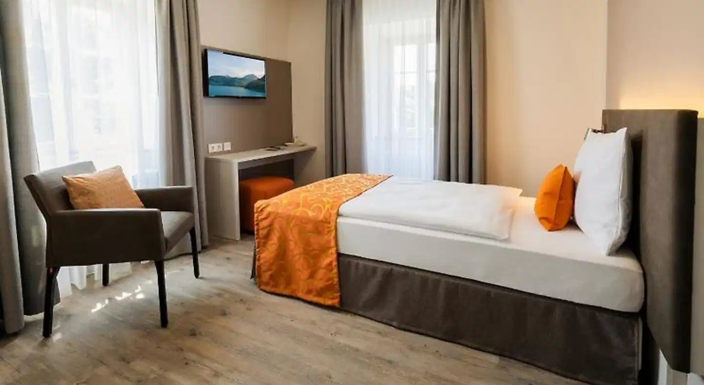 Kurhaus Hotel Bad Bocklet Wohnbeispiel