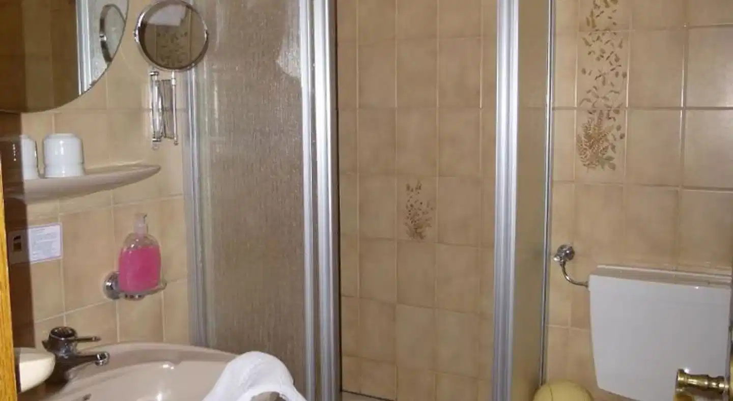 Pension To olen Slüüs Badezimmer