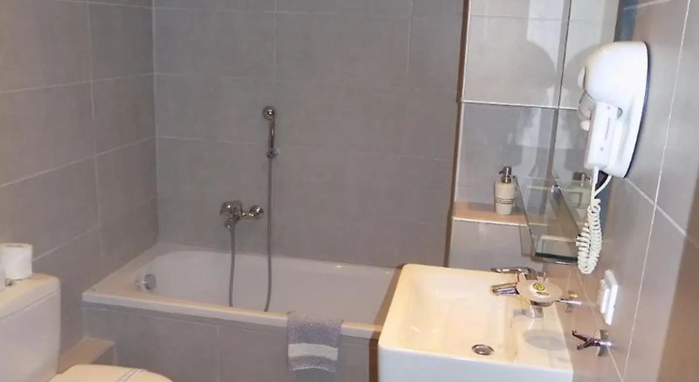 Hotel Arethousa Badezimmer