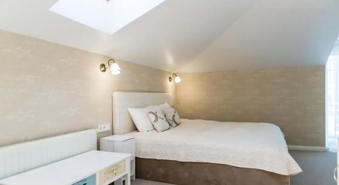 Van Vila ROOM_EXAMPLE