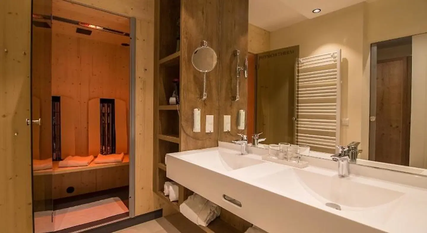 Romantik Seehotel Jägerwirt Badezimmer