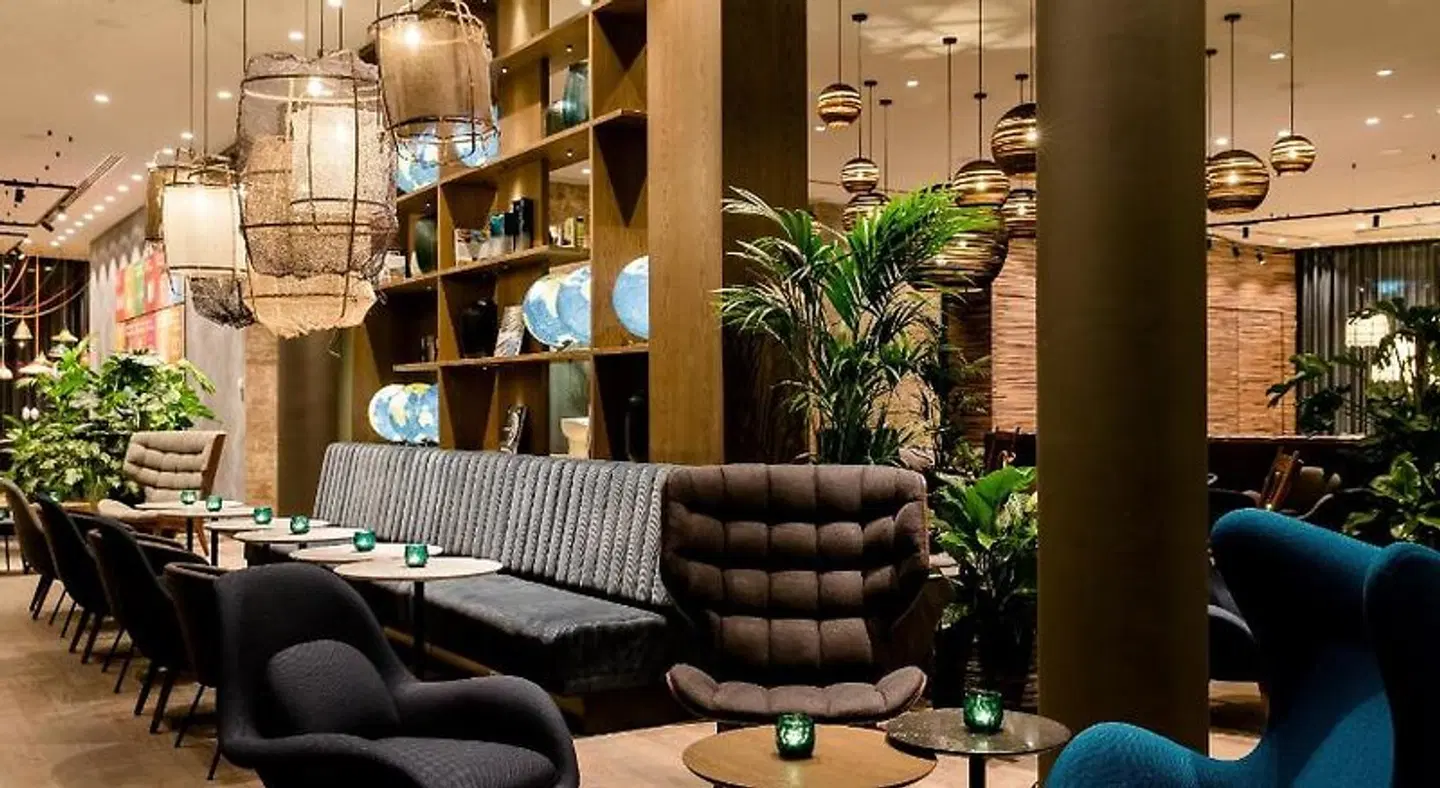 Motel One Bonn-Hauptbahnhof LOUNGE_LOBBY