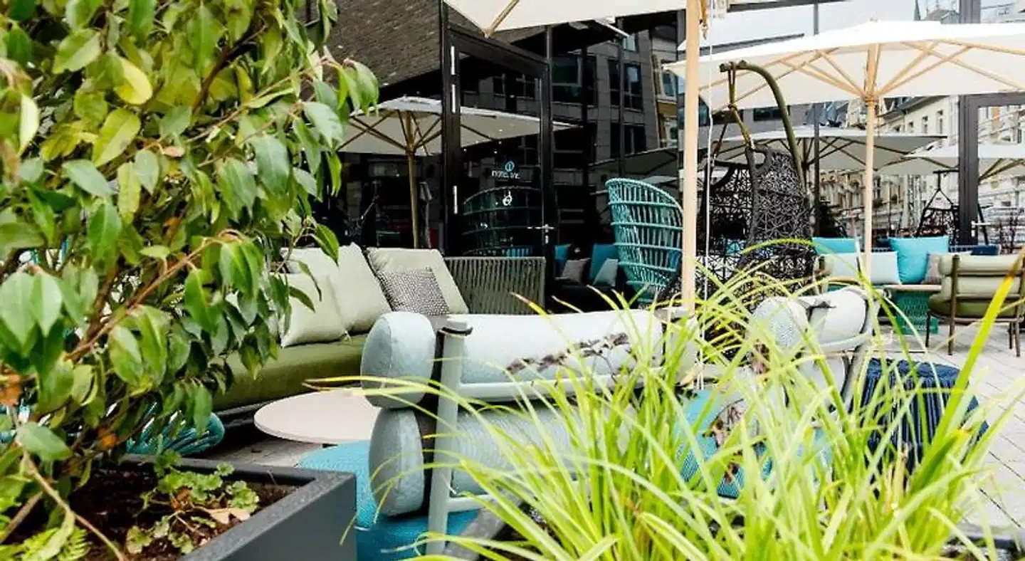 Motel One Bonn-Hauptbahnhof Terrasse