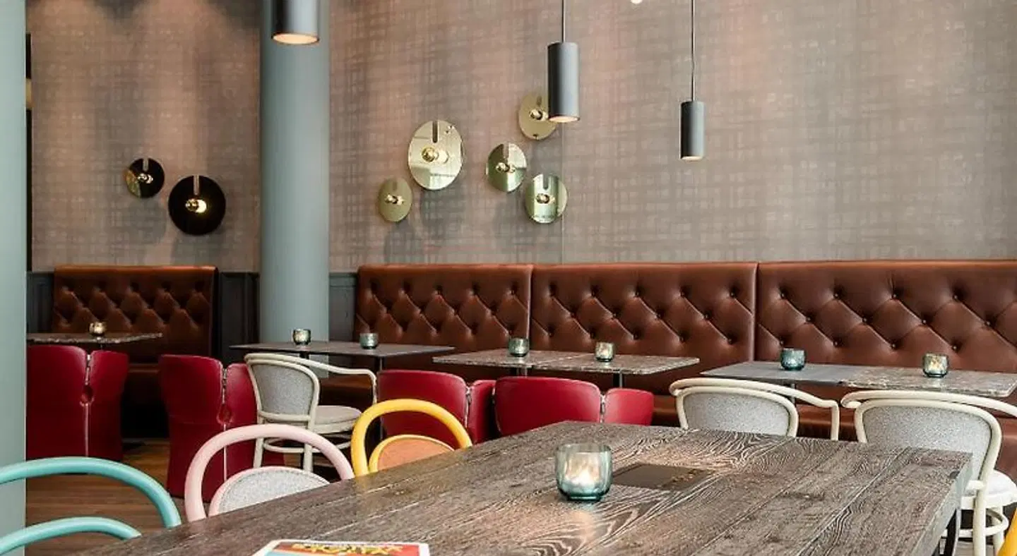 Motel One Graz Lobby