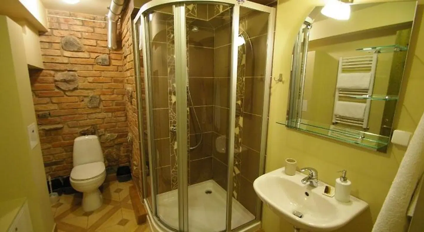 Arciau Juros Badezimmer