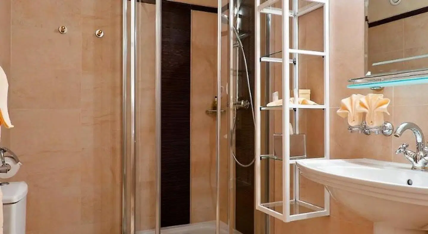 Alpenrose Badezimmer