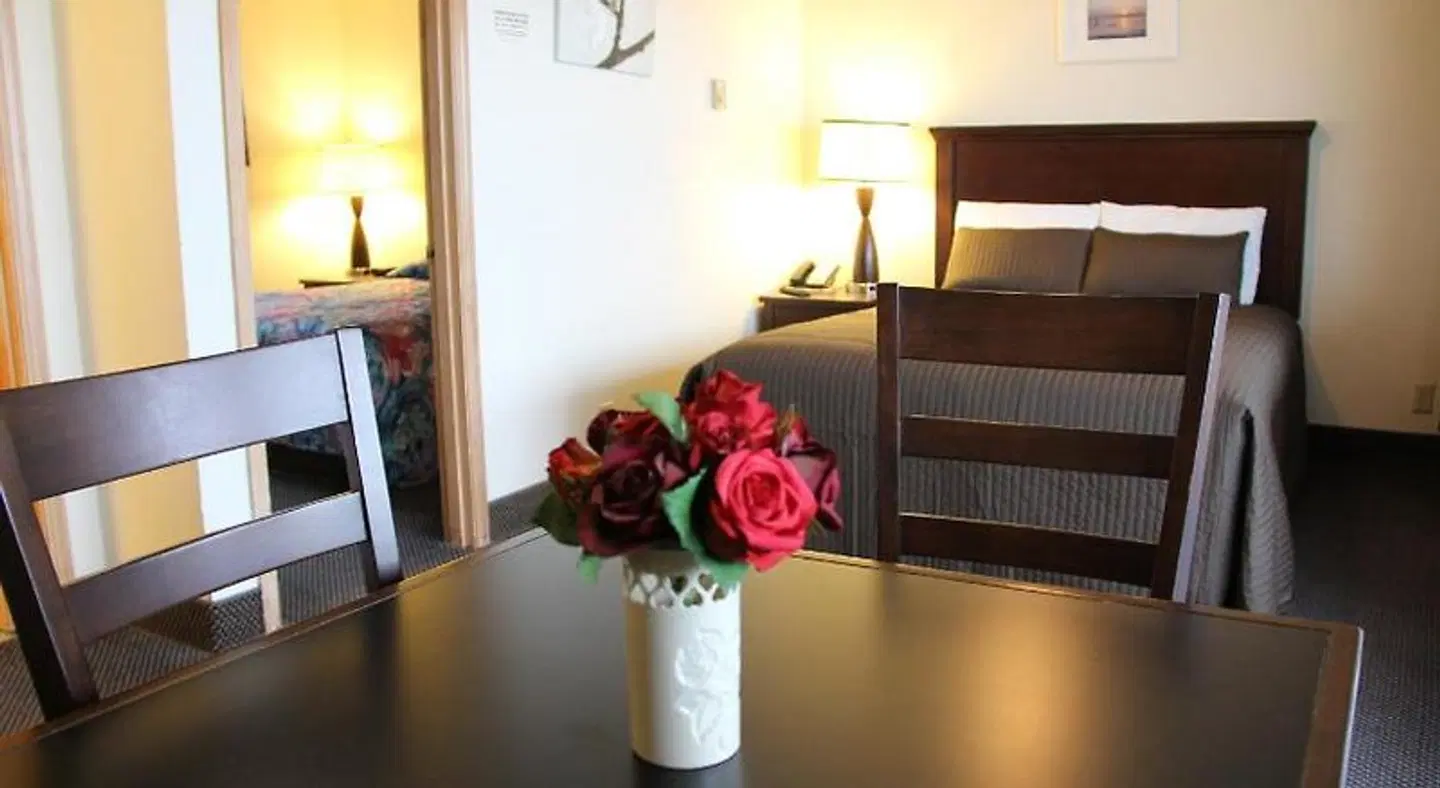 Sunset Surf Motel ROOM_EXAMPLE