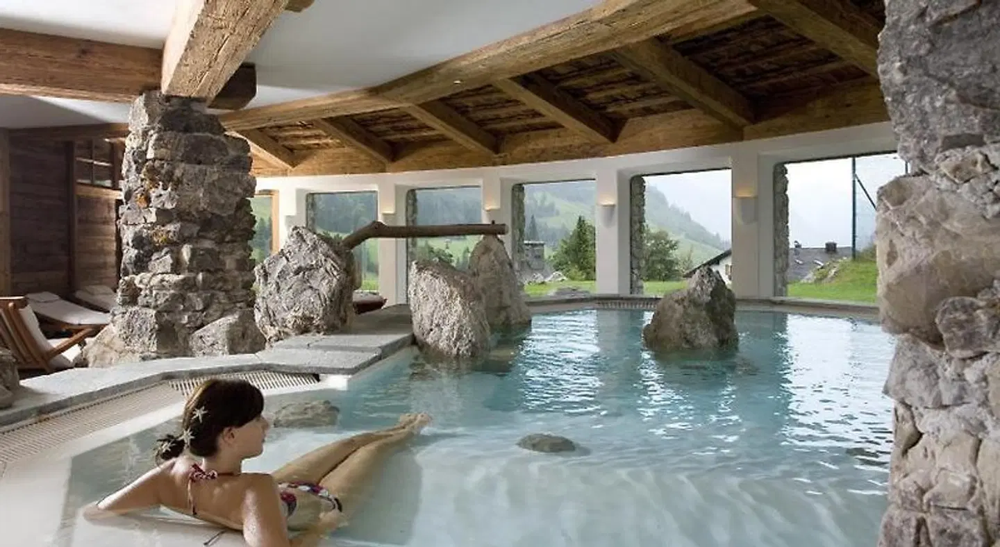 Hotel Lanig Resort & Spa Hallenbad