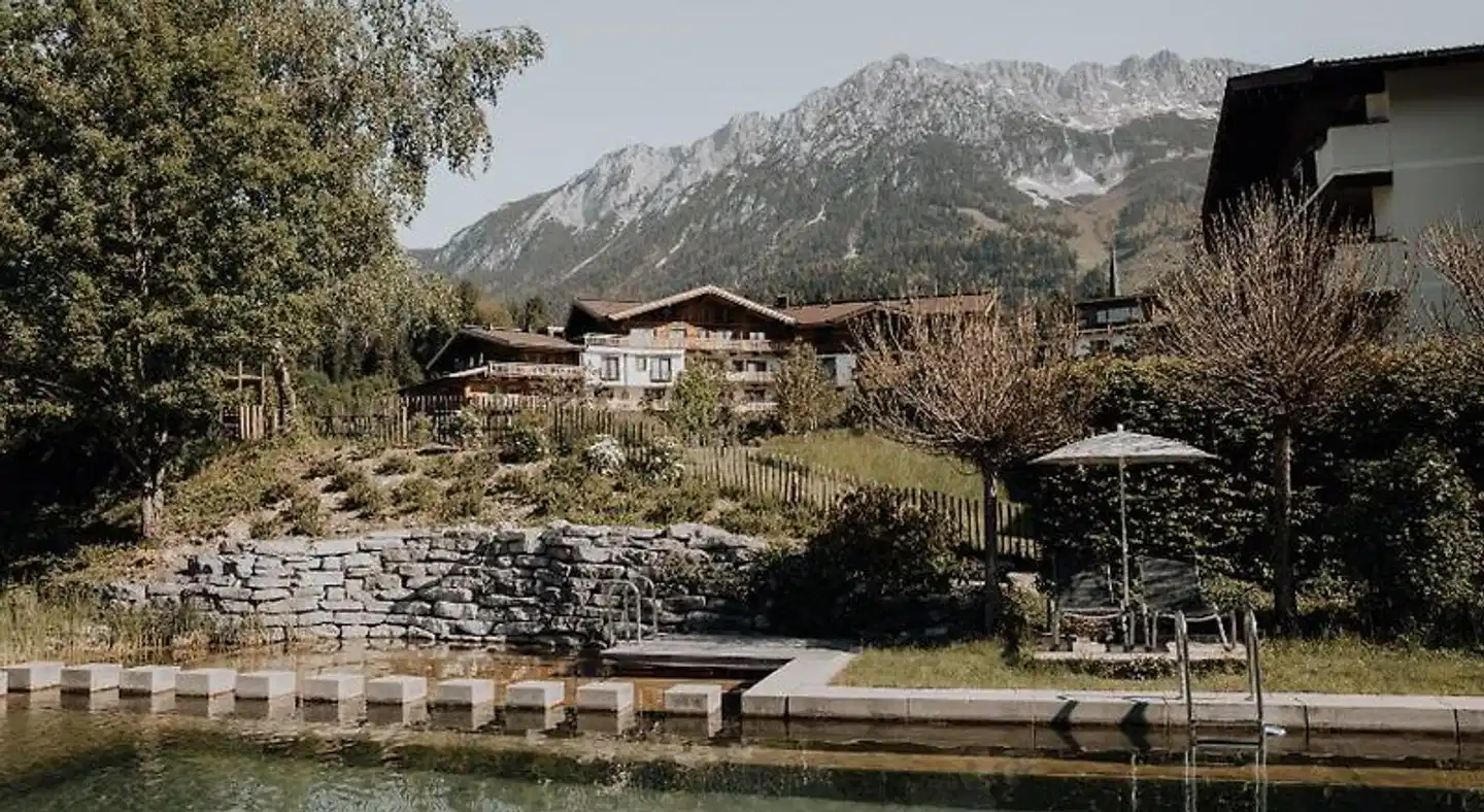 Hotel Kaiser in Tirol Aussenansicht