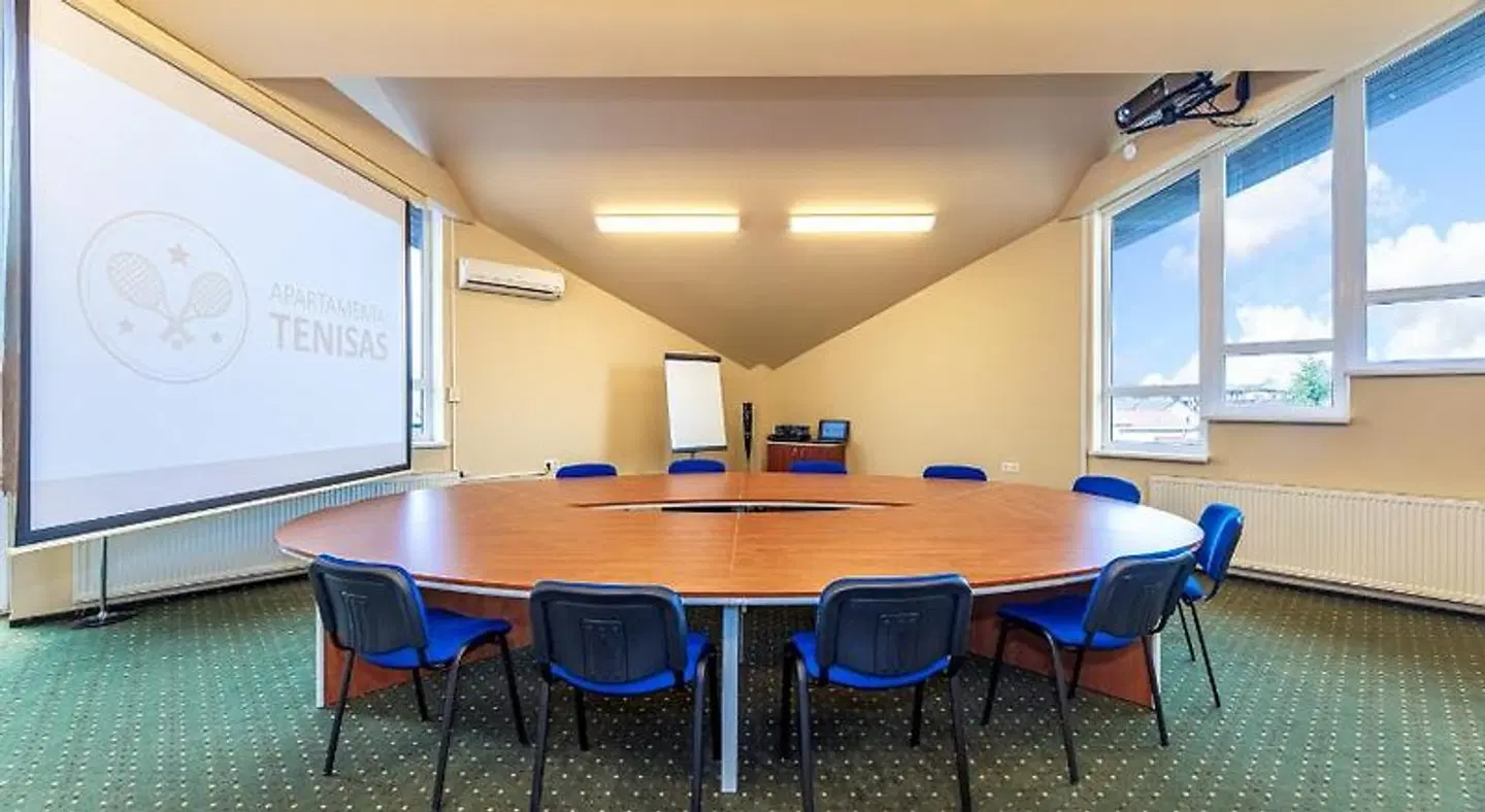 Hotel Tenisas Konferenz
