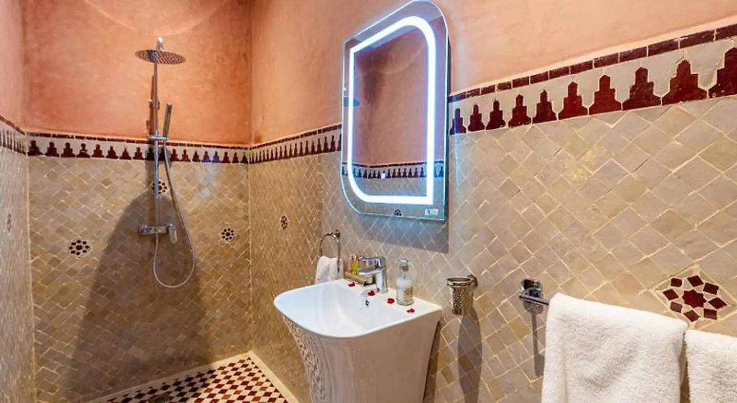 Riad Bab Tilila Badezimmer