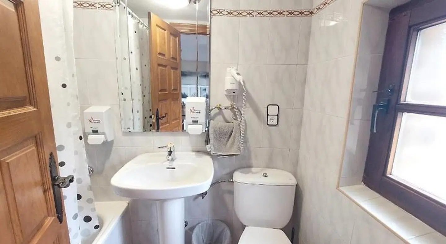 Apartamentos Nevandi Badezimmer