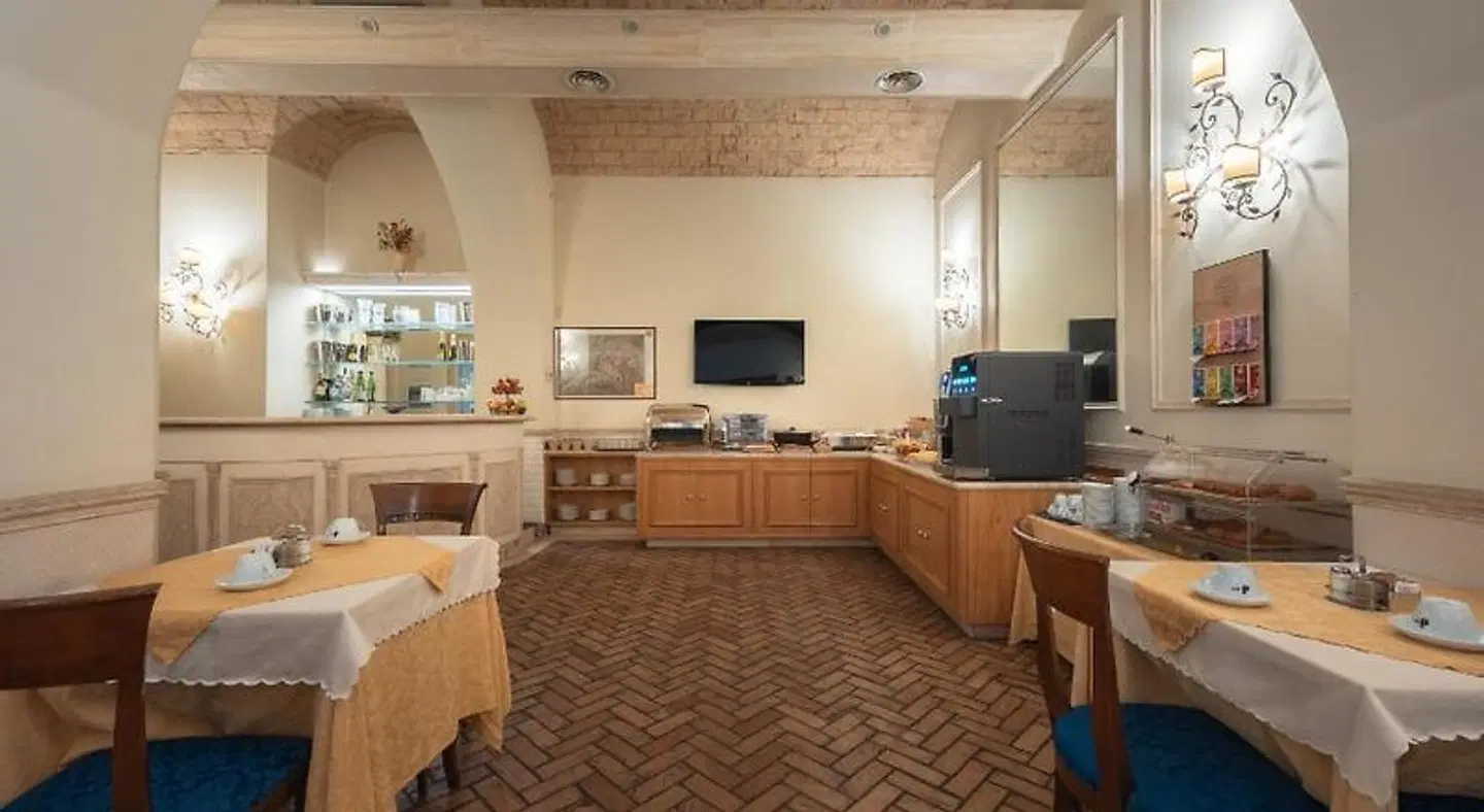 Hotel Flavia Restaurant
