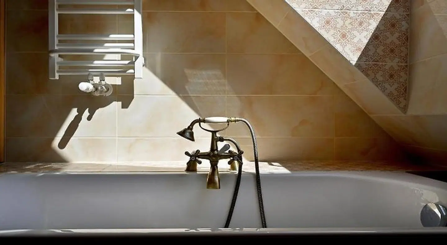 Dali Aparthotel Badezimmer