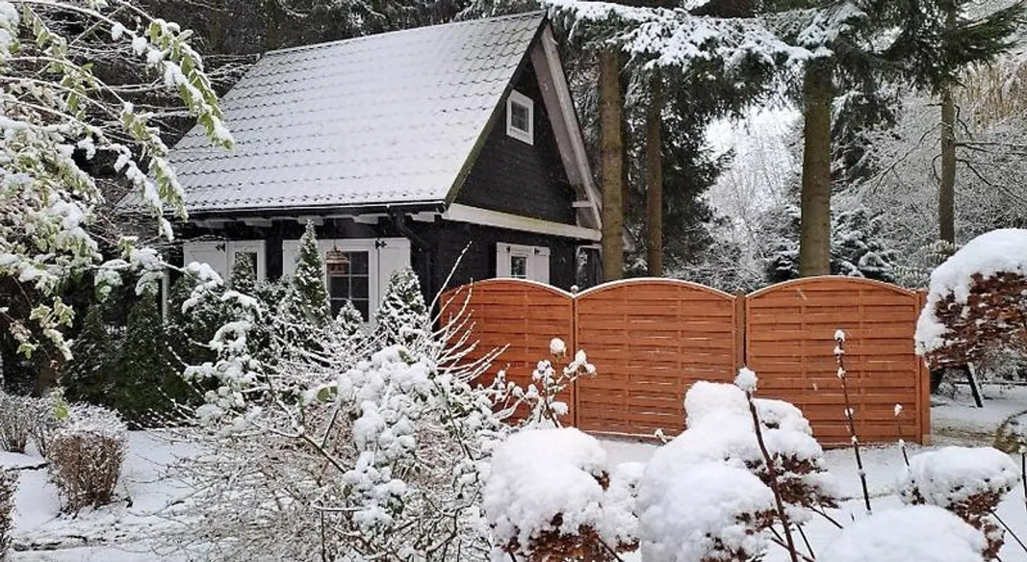 Black&White EXTERIOR