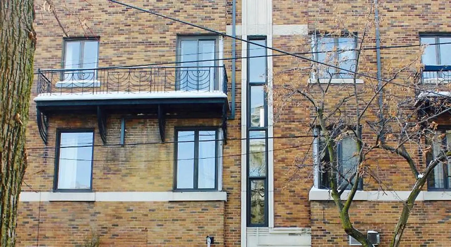 MTLVacationrentals-The Golden Kiss HEALTH_BEAUTY