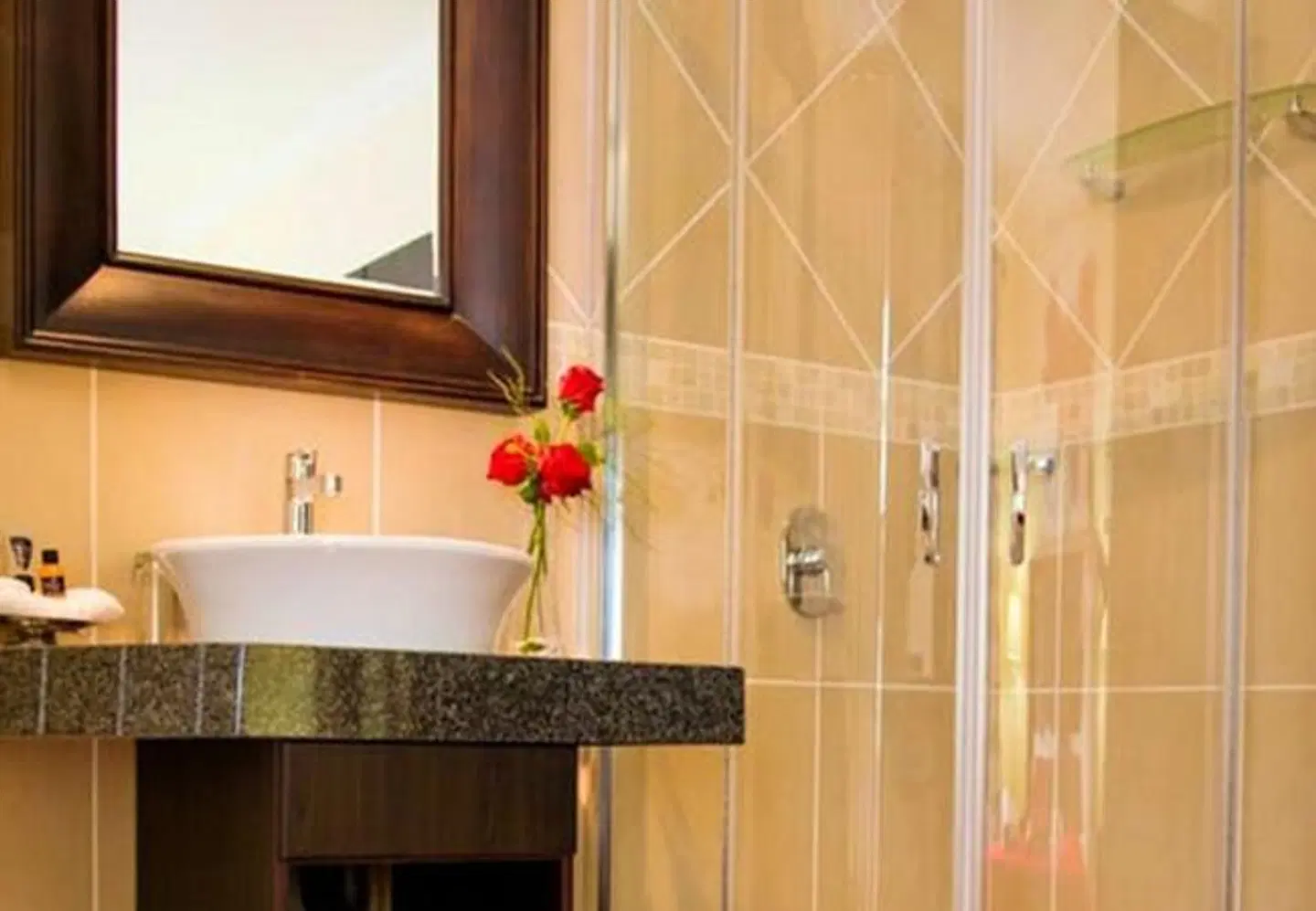 La Barune Guest House Badezimmer