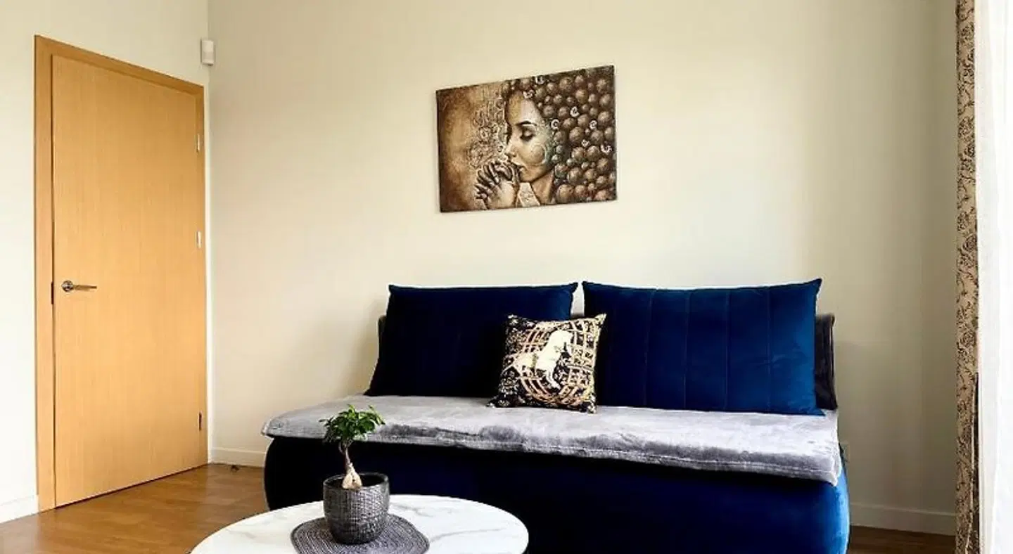 Barbacan Apartments ROOM_EXAMPLE