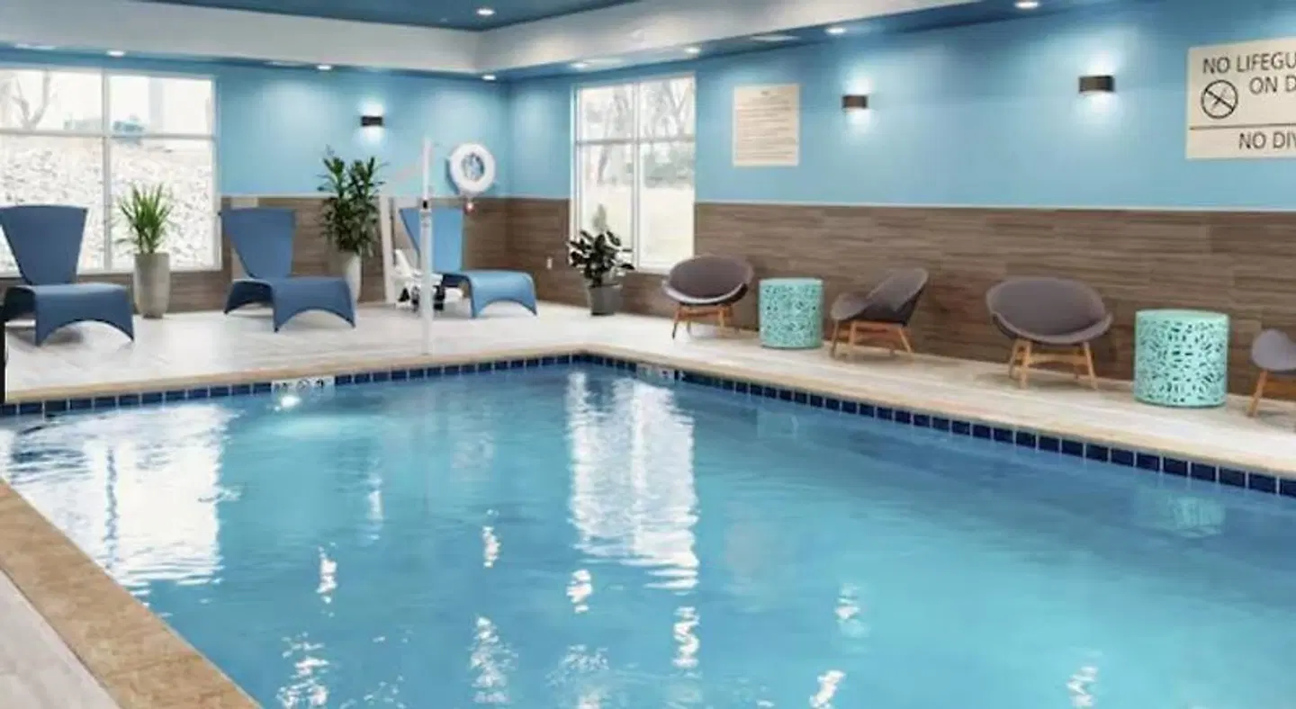 Hampton Inn & Suites by Hilton Durango Downtown Area Hallenbad