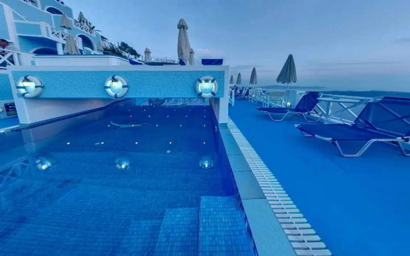 Kafieris Blue Studios OUTDOOR_POOL