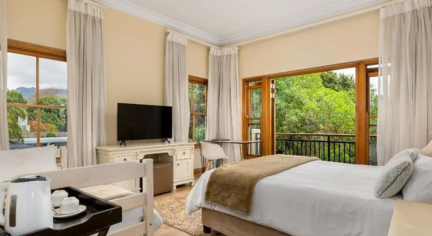 Thomson's Accommodation ROOM_EXAMPLE
