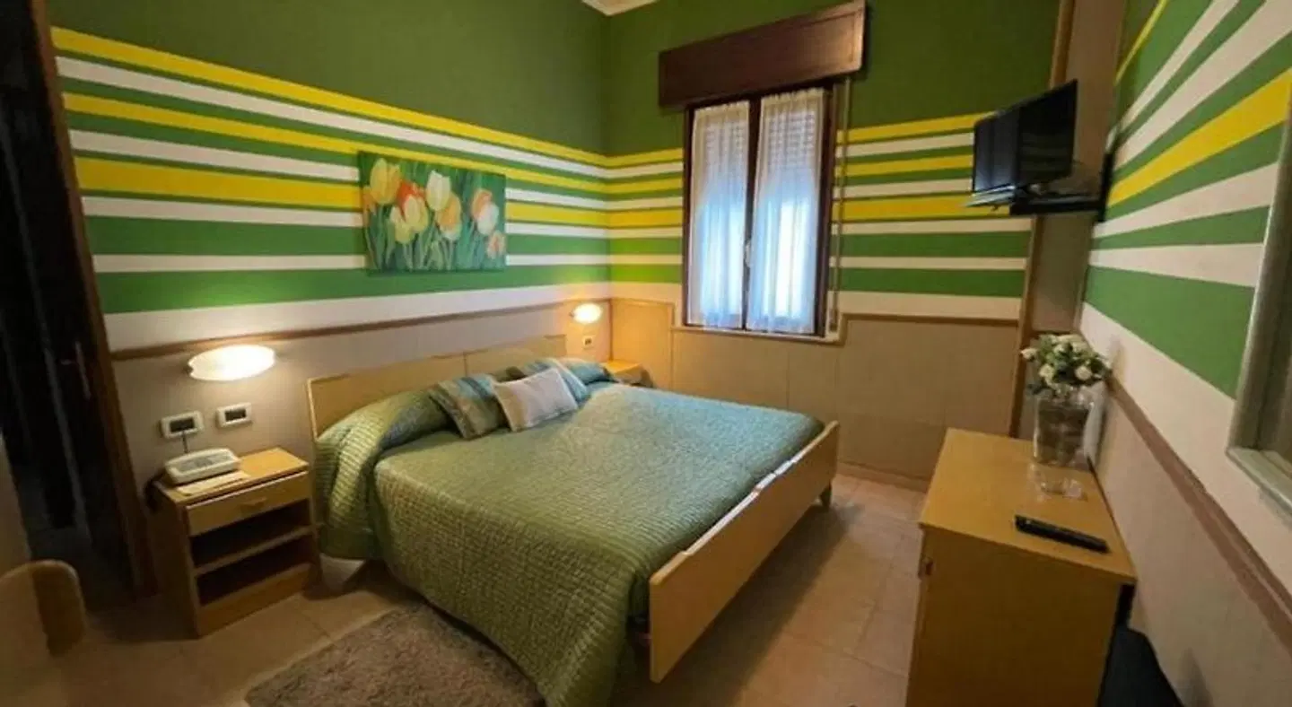Azzurra ROOM_EXAMPLE