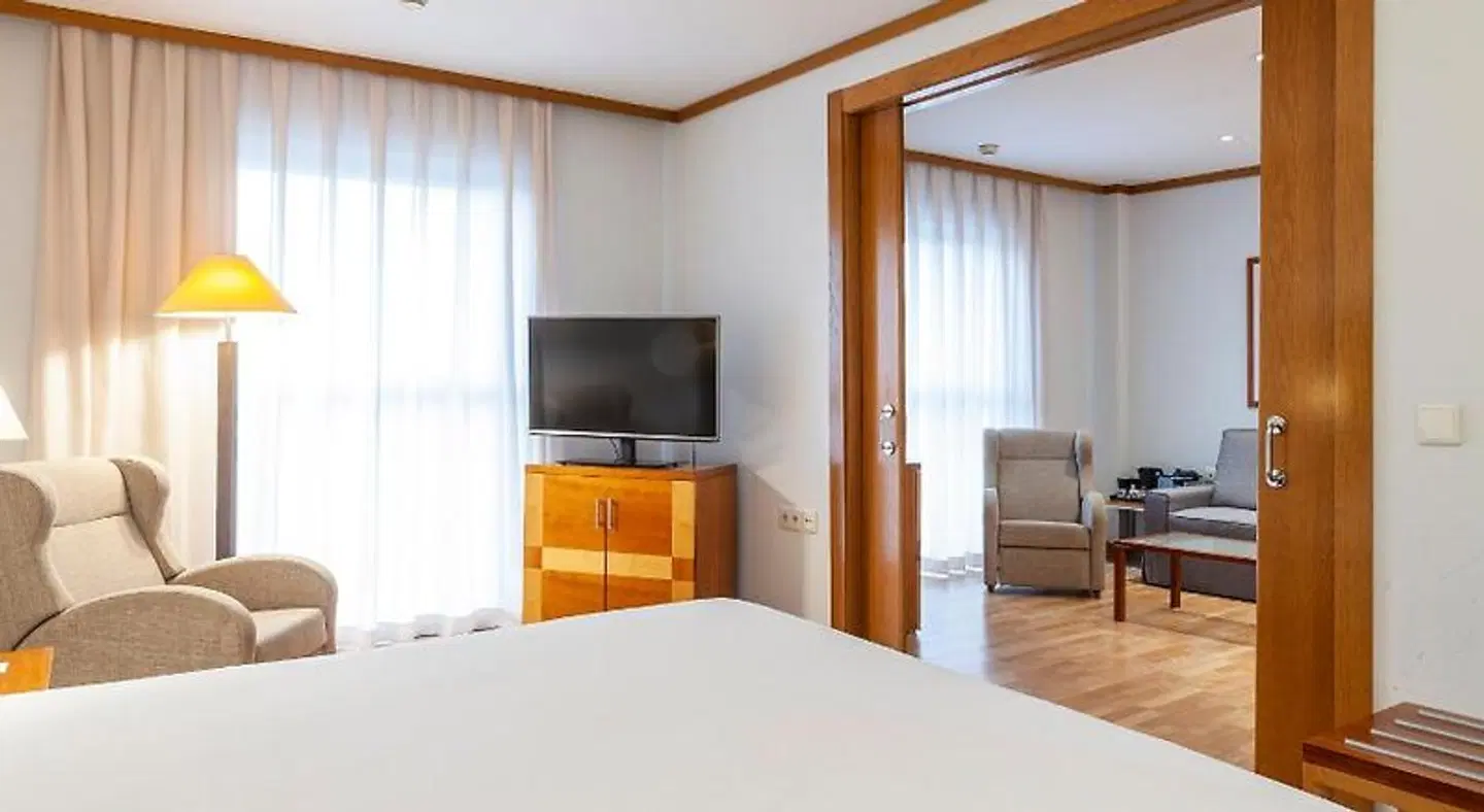Senator Parque Central Hotel ROOM_EXAMPLE