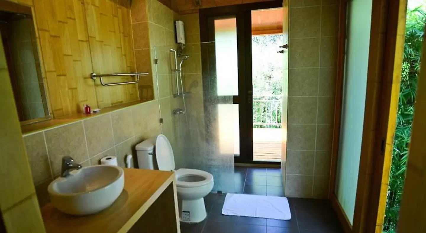 The Touch Green Badezimmer