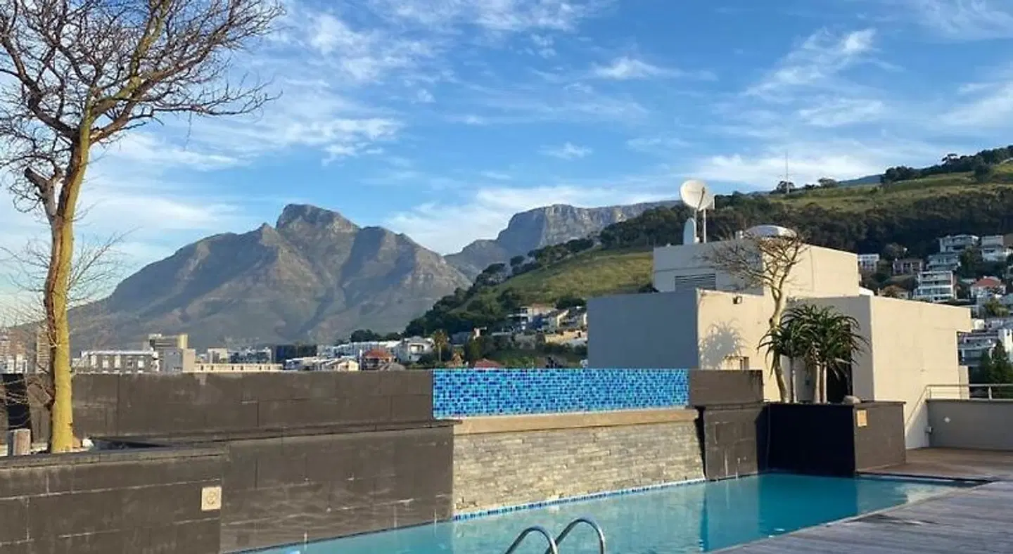 Cape Royale Luxury Suites OUTDOOR_POOL