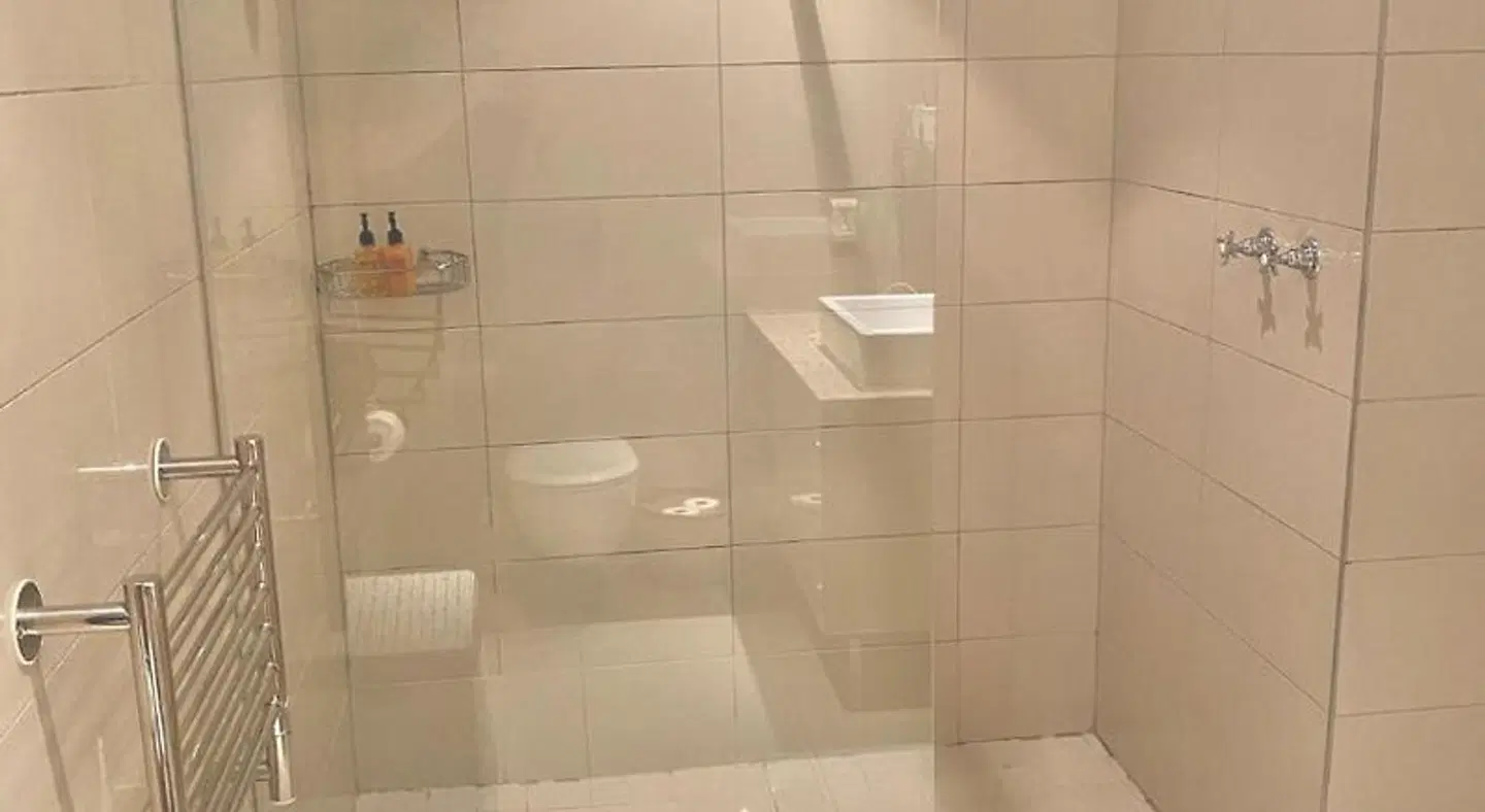 Cape Royale Luxury Suites Badezimmer