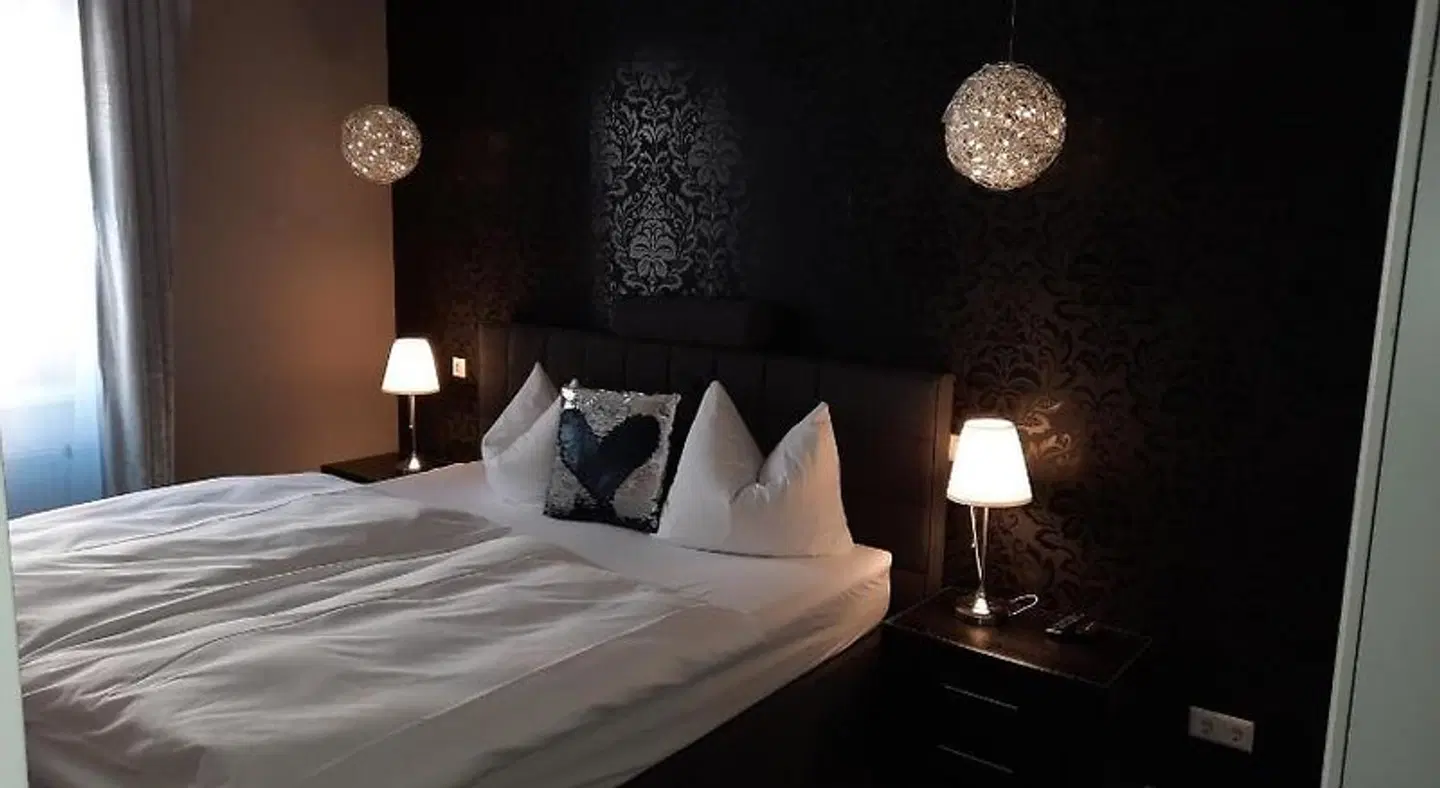 Burkhardt ROOM_EXAMPLE