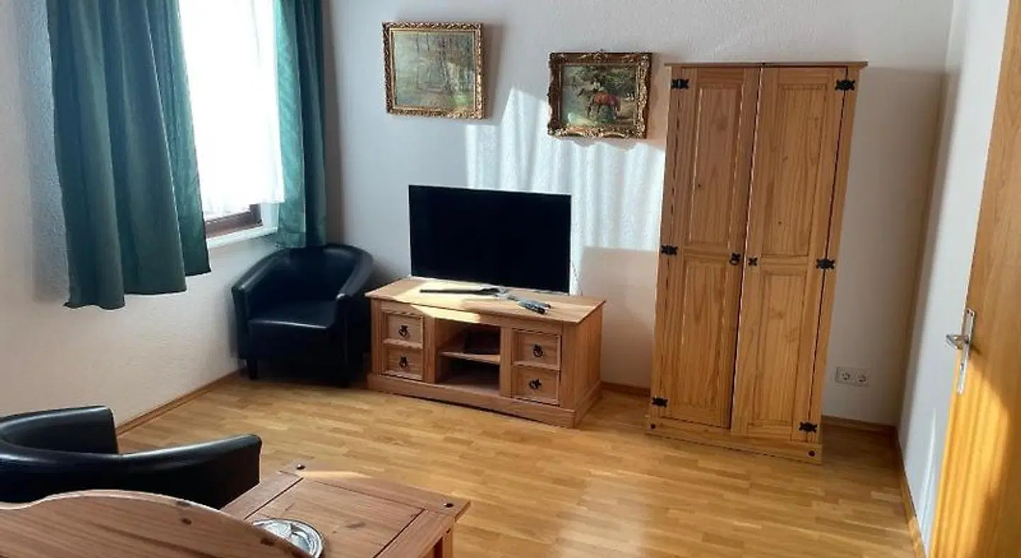 Klement ROOM_EXAMPLE