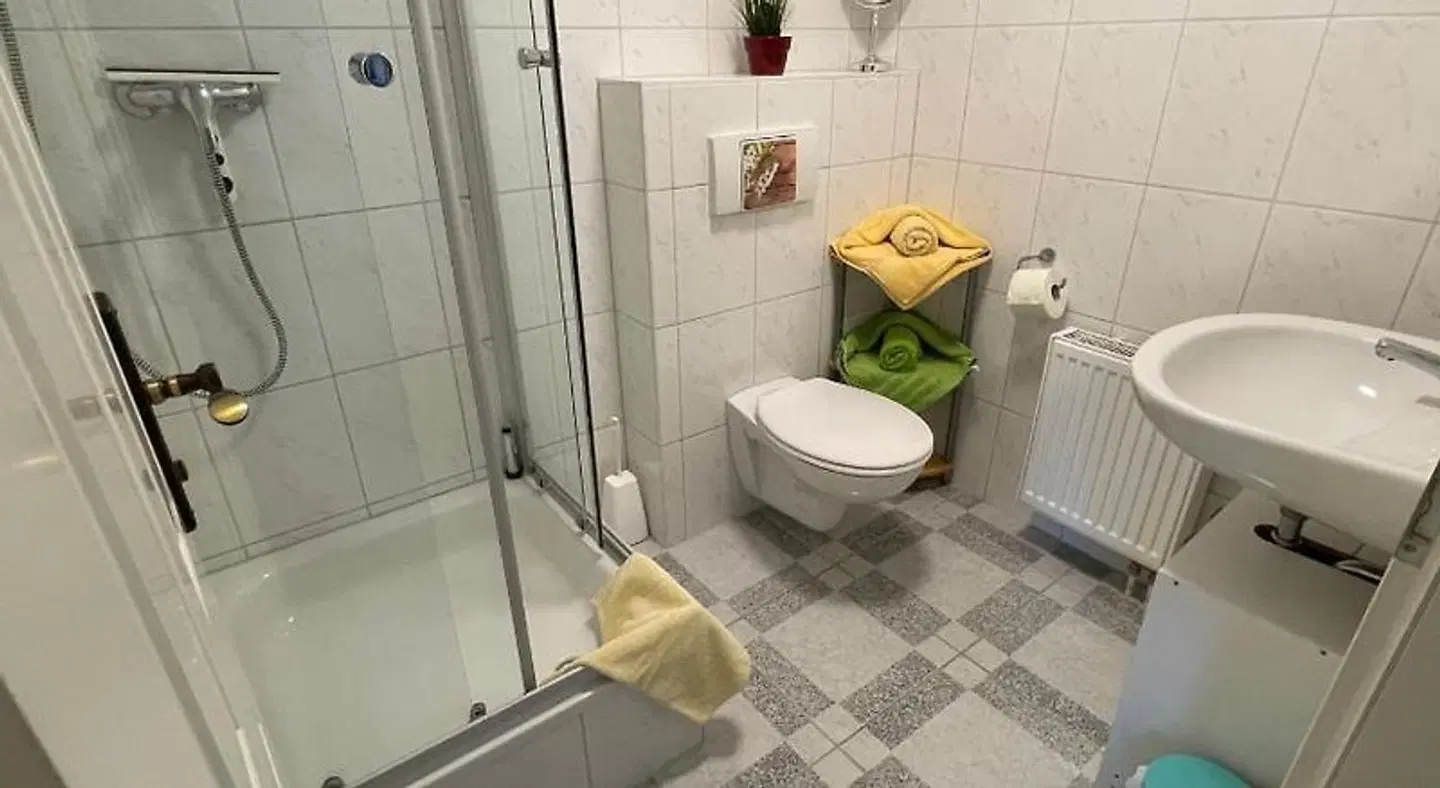 Goldener Anker Badezimmer