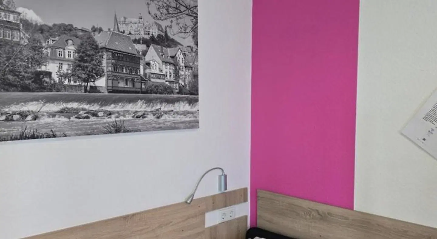Hostel-Marburg-one Badezimmer