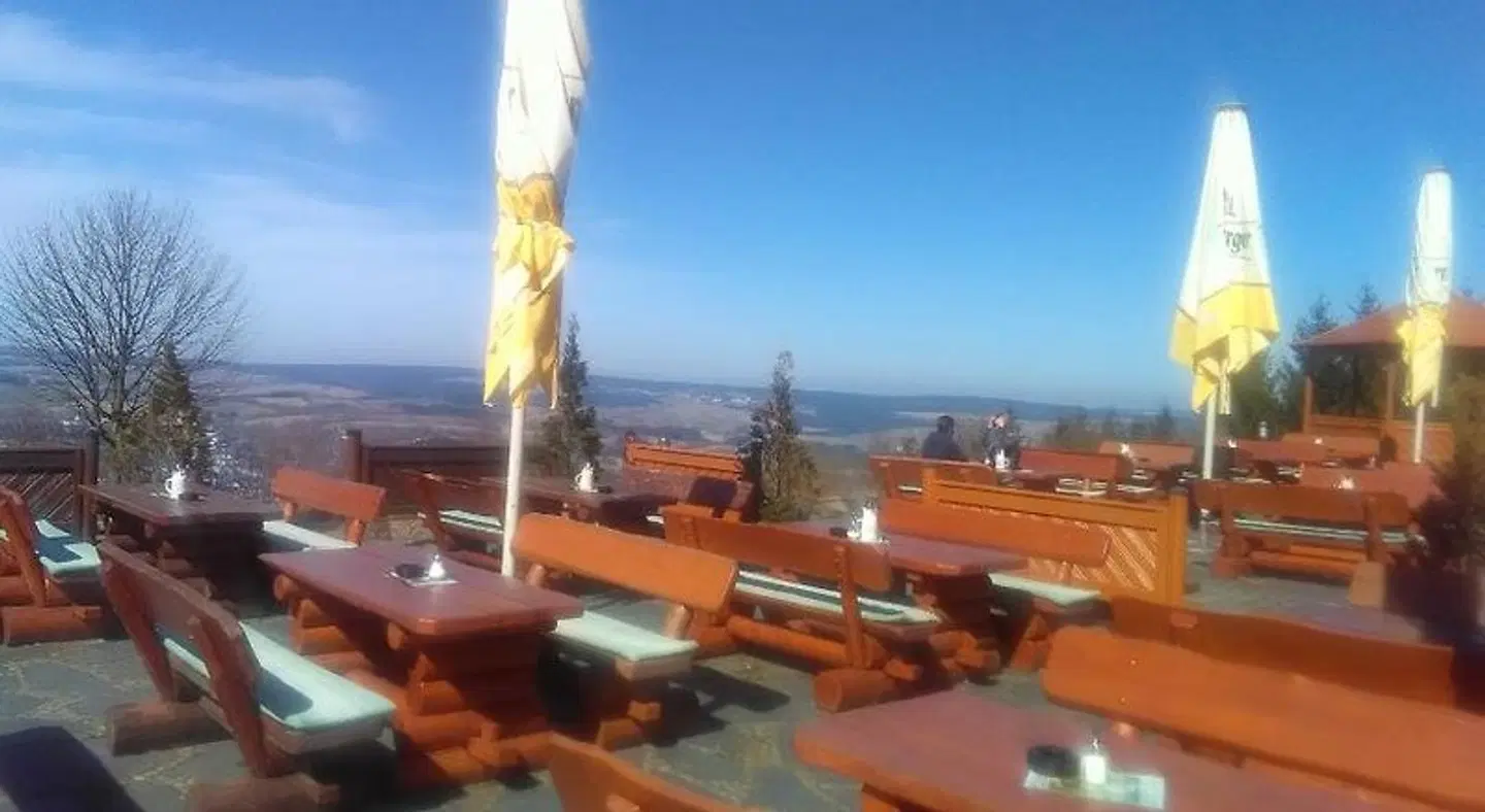 Berghotel Pöhlberg Terrasse