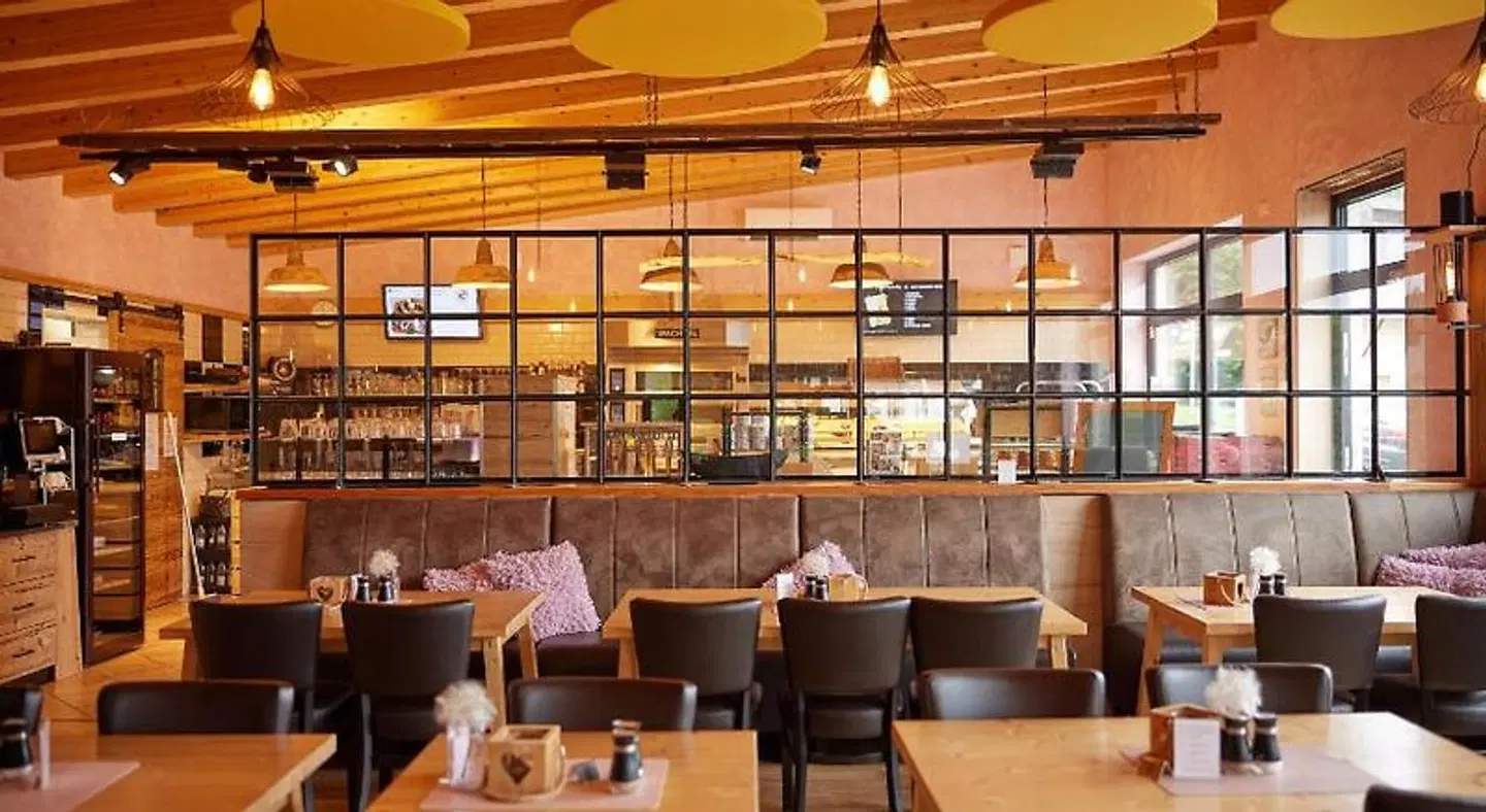 Carolinger Hüttendorf Restaurant