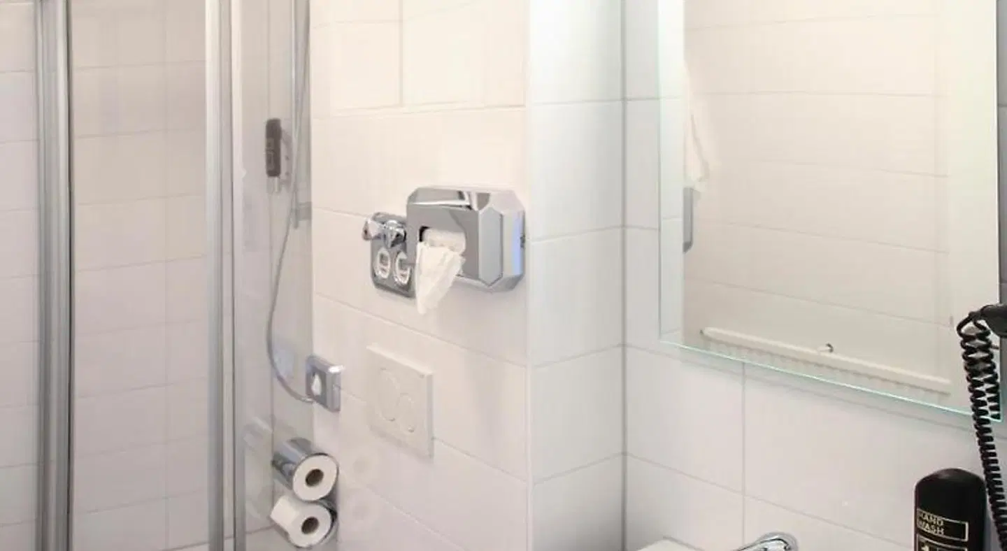 Mille Stelle Hotel Badezimmer